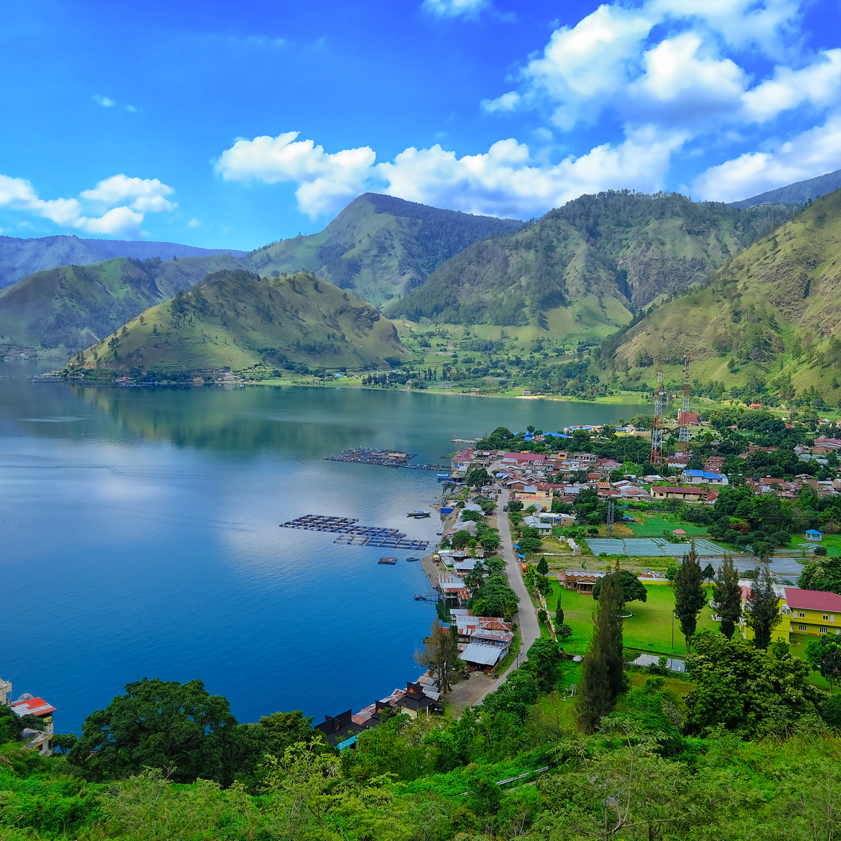 Kawah Tua Nan Dahsyat - Danau Toba - Indonesia Travel