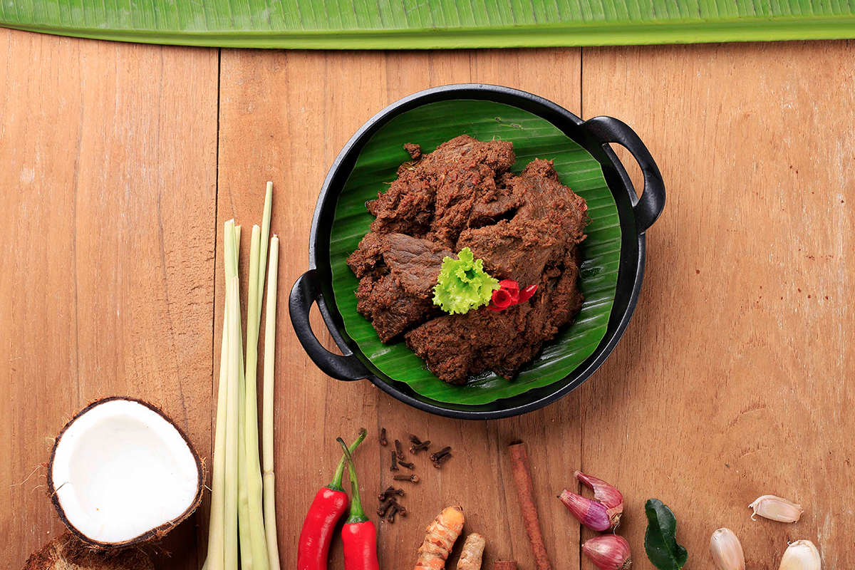 Lezatnya Rendang Minangkabau yang Mendunia