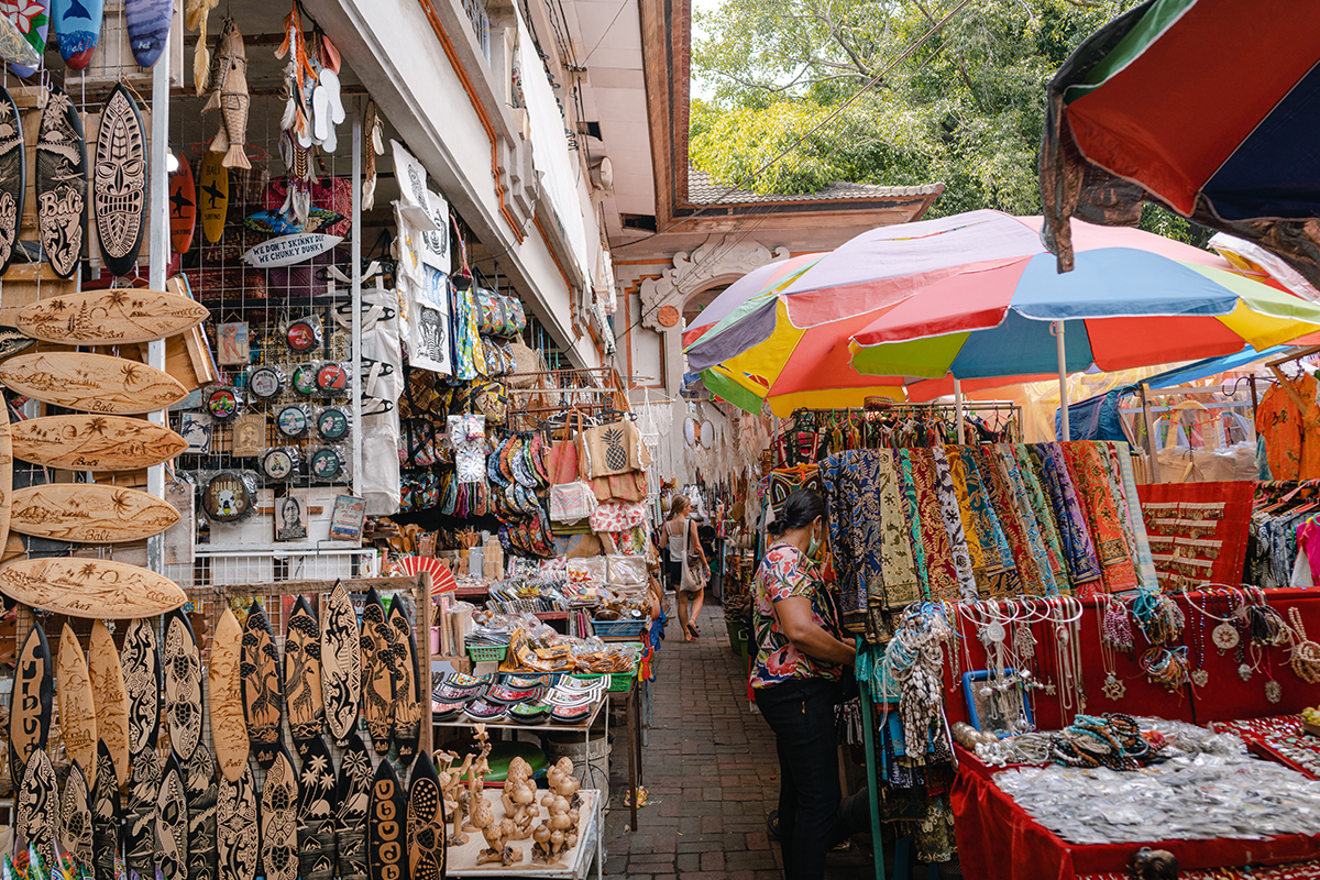 Sukawati Art Market: Bali's Shopping Paradise - Indonesia Travel