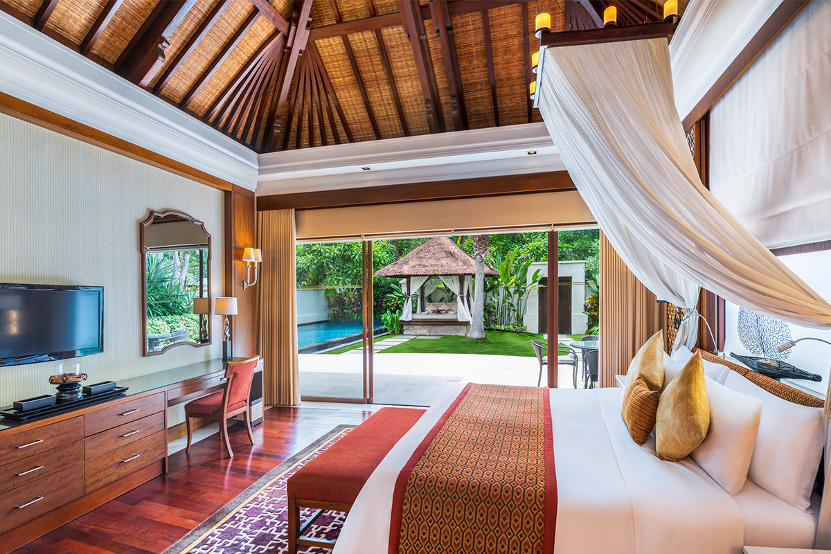 Splurge at These 5 Luxurious Private Villas in Nusa Dua