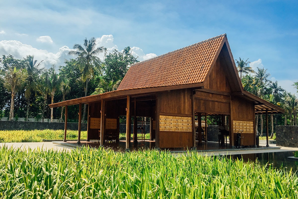 Rumah adat suku Osing dengan jenis atap khas