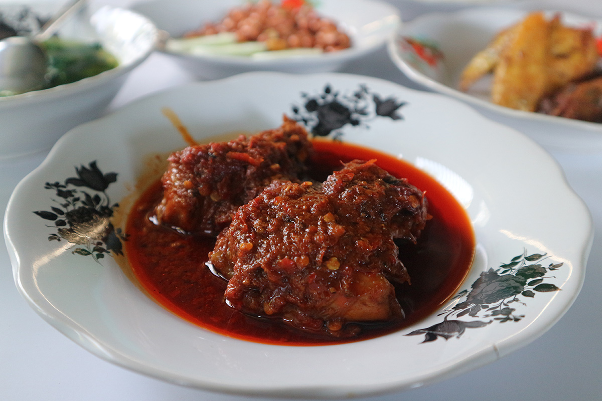 Ayam rarang, kuliner khas Mandalika, Lombok, NTB