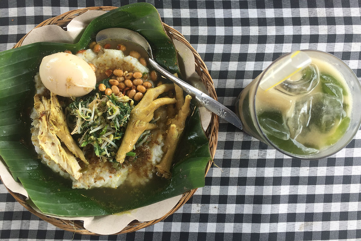 Bubuh Bali, makanan tradisional  khas Bali