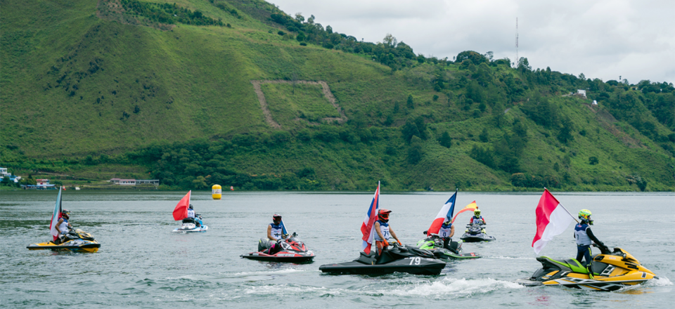 Healing in Lake Toba? Enjoy the Natural Beauty of Lake Toba by Doing the Following 7 Activities! 