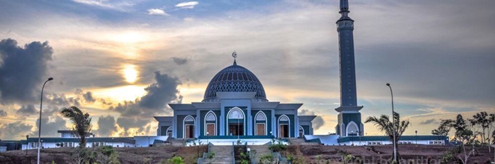 hero image for travel ideas detail