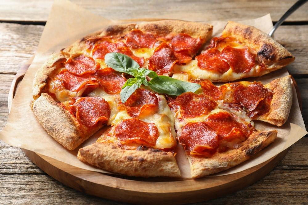 Papa Pizza Mamuju, Pizza Lokal dengan Sentuhan Nusantara