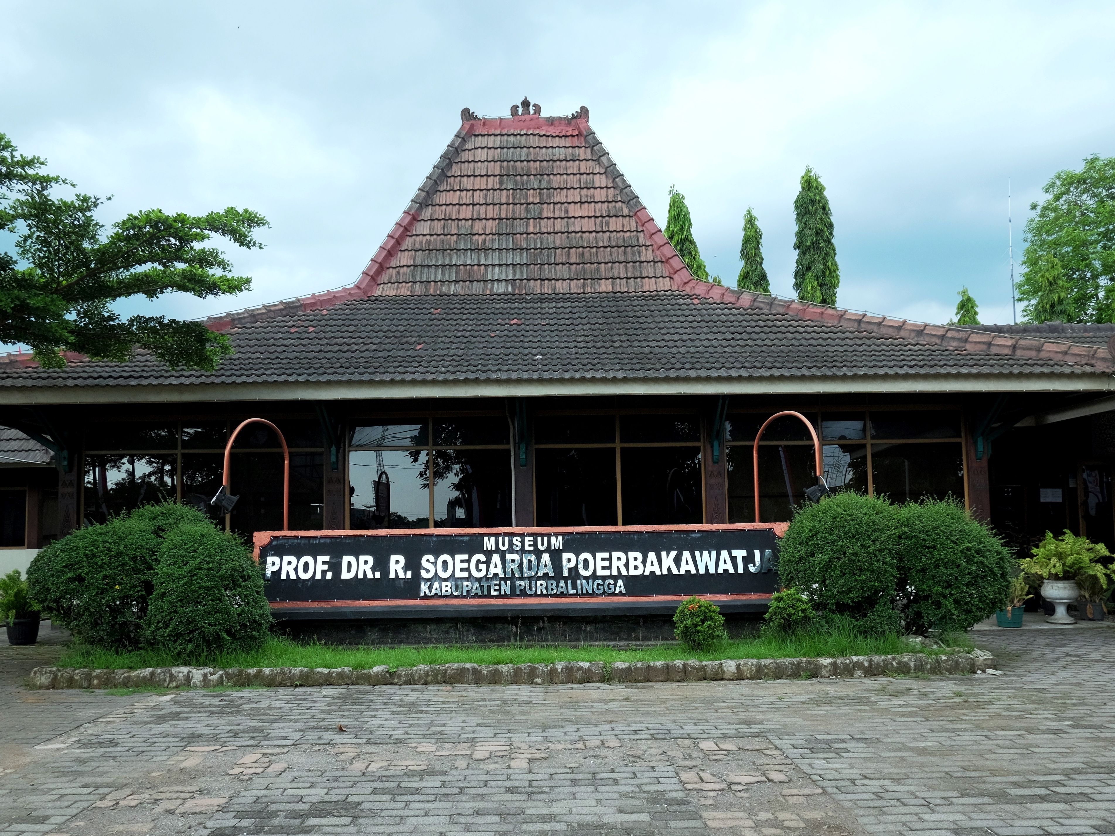 hero image for destination detail