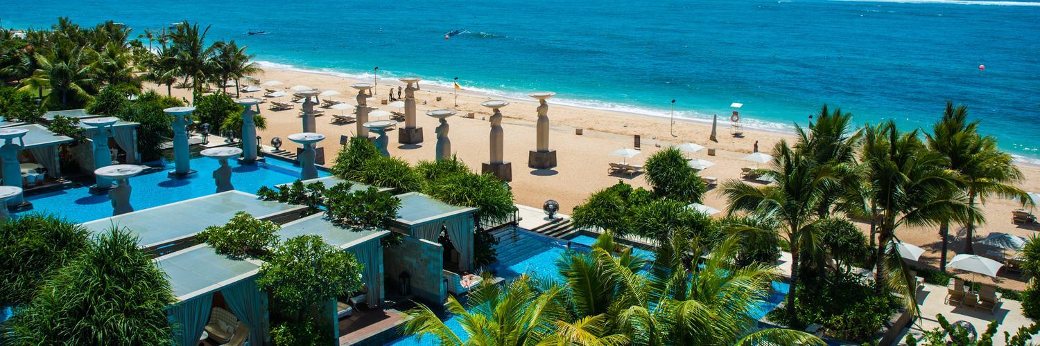 hero image for travel ideas detail