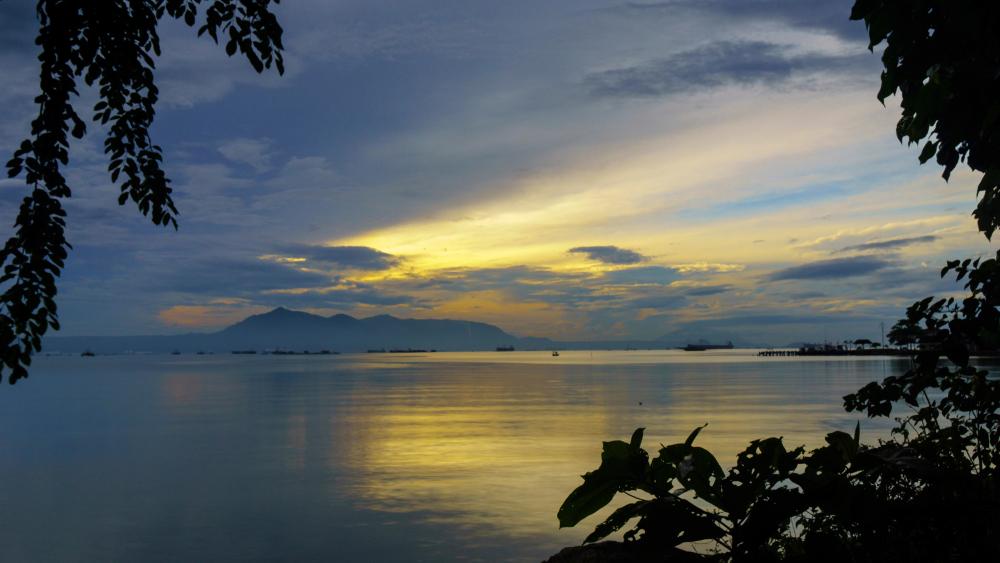 Pantai Puri Gading