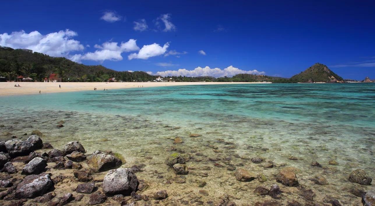 hero image for travel ideas detail