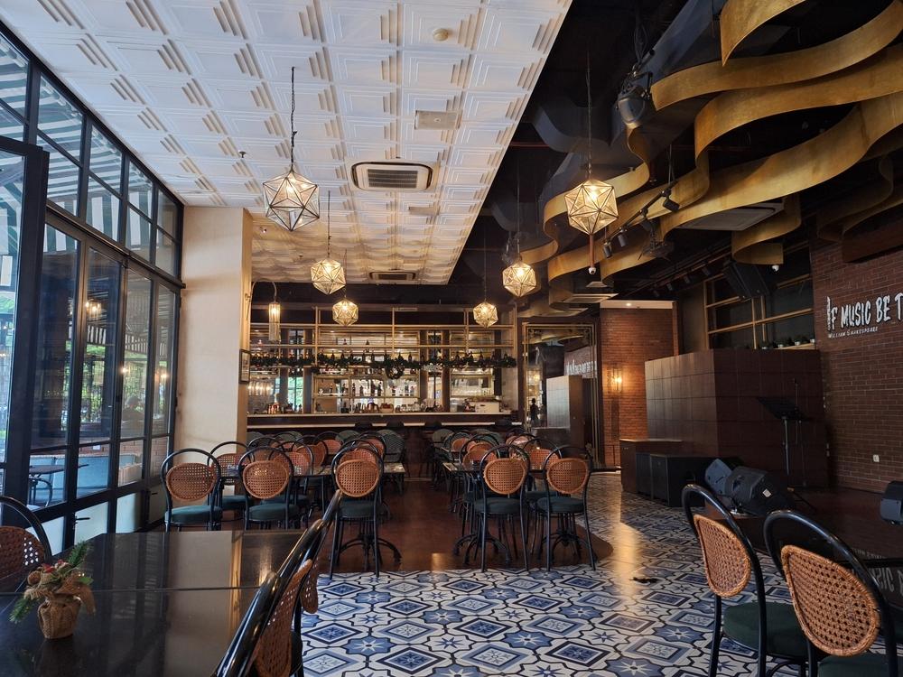 Cafe Effronte di Banjarmasin yang Hits dan Estetik