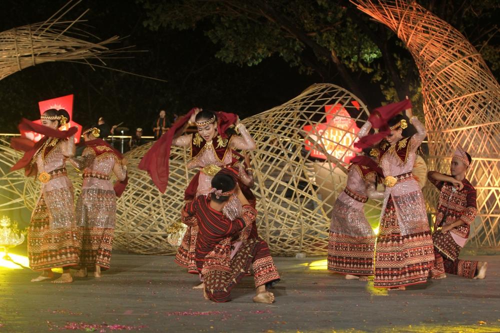 hero image for travel ideas detail