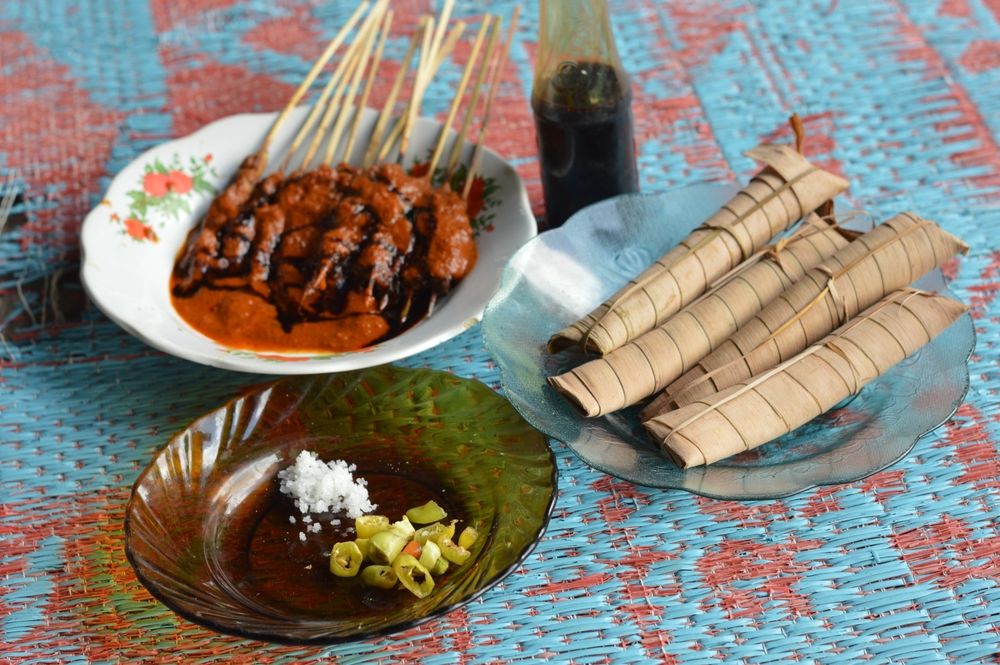 Sate Bulayak