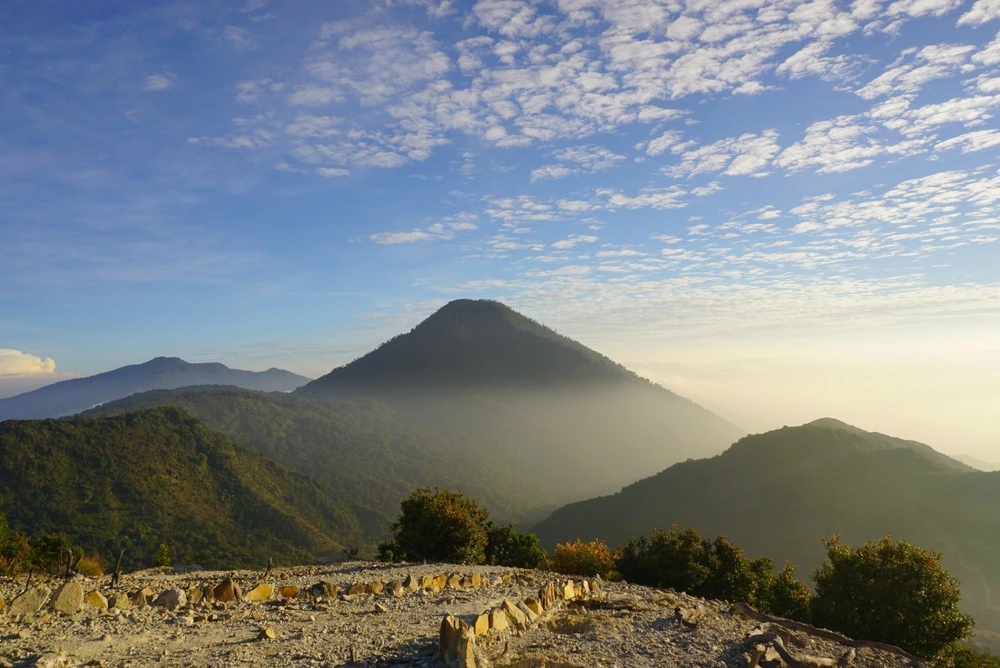 Mount Haruman: Exploring Natural Charm and History in Garut