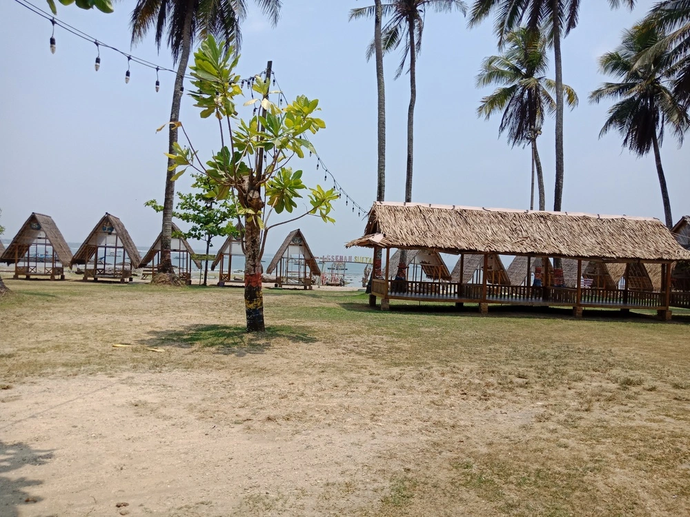 Bagedur Beach: Attractions, Ticket Prices, and the Latest Routes
