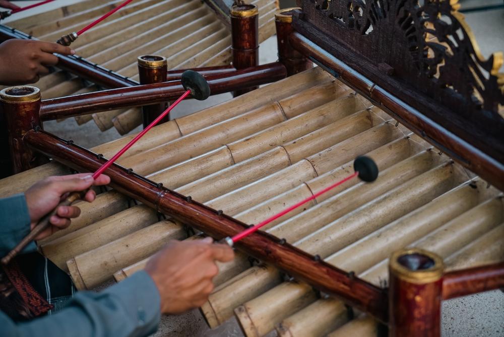 Polopalo: Ritme Bambu Tradisional Khas Gorontalo