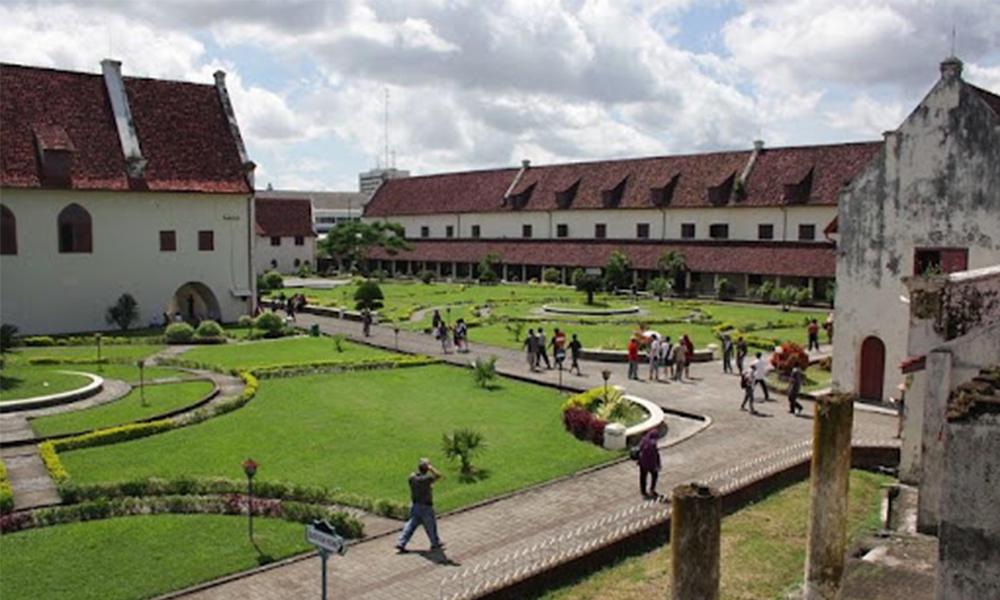 hero image for travel ideas detail