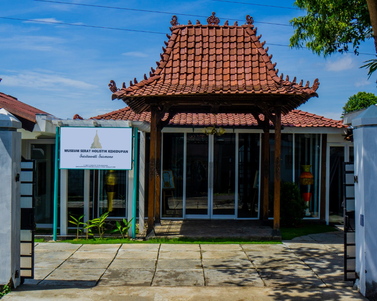Holistic Life Museum Susilawati Susmono