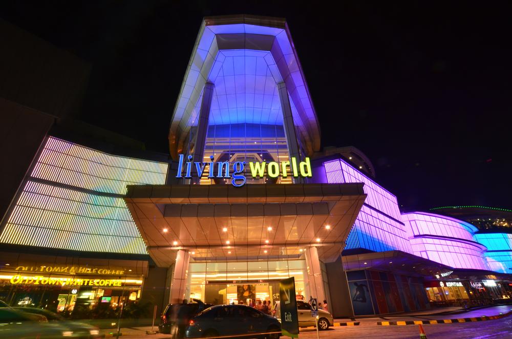 Living World, Destinasi Belanja & Hiburan Terbaik di Banten