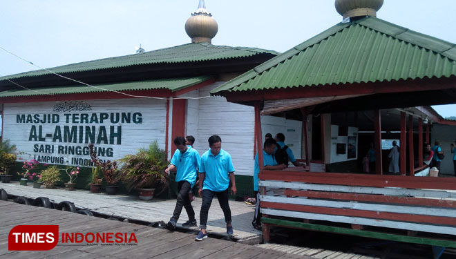 Masjid Terapung Al-Aminah