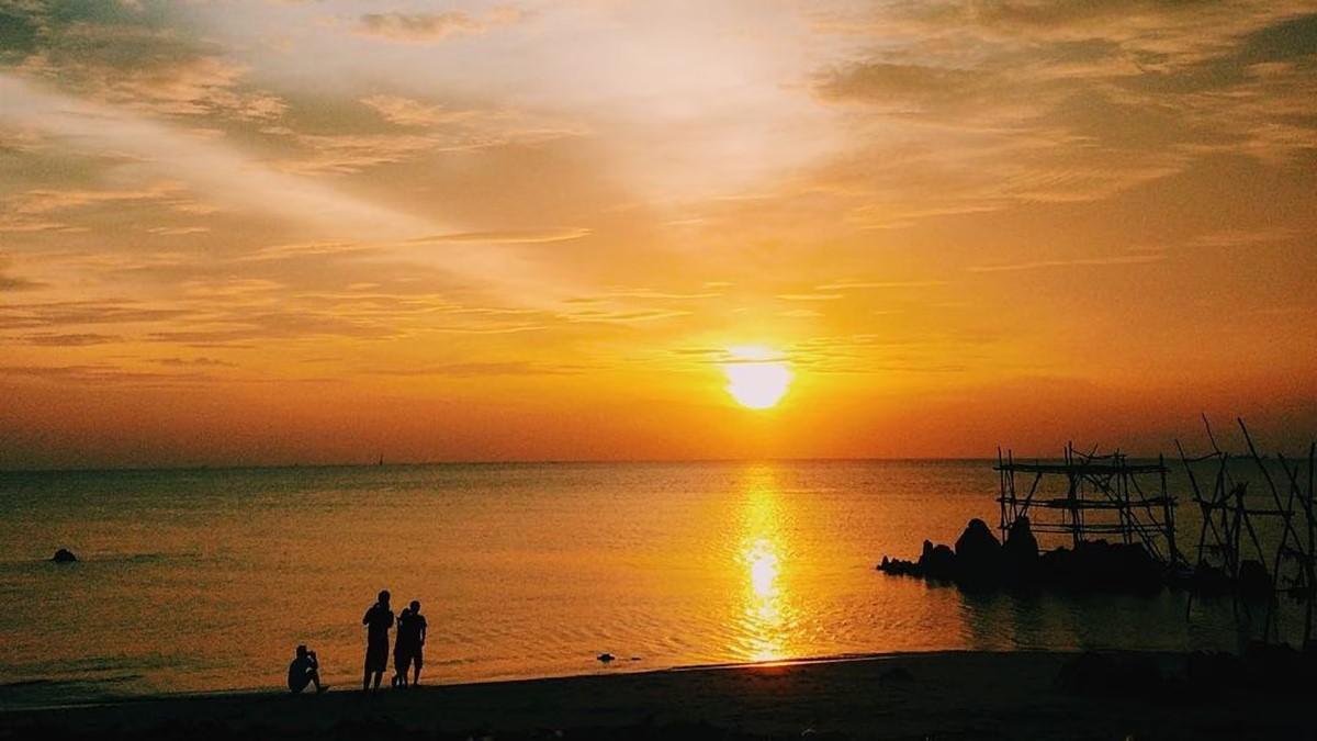 Keindahannya Tak Terduga, Ini 10 Destinasi Menarik di Pulau Bangka