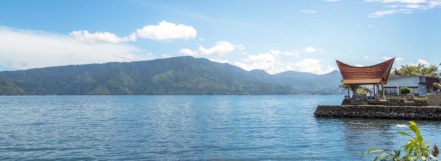 Menikmati Danau Toba Seharian, Bisa Puas Berpetualang!