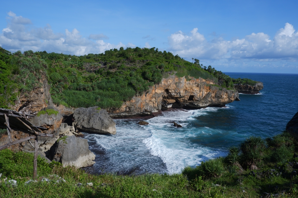 Widodaren Beach: Gunungkidul's Hidden Paradise