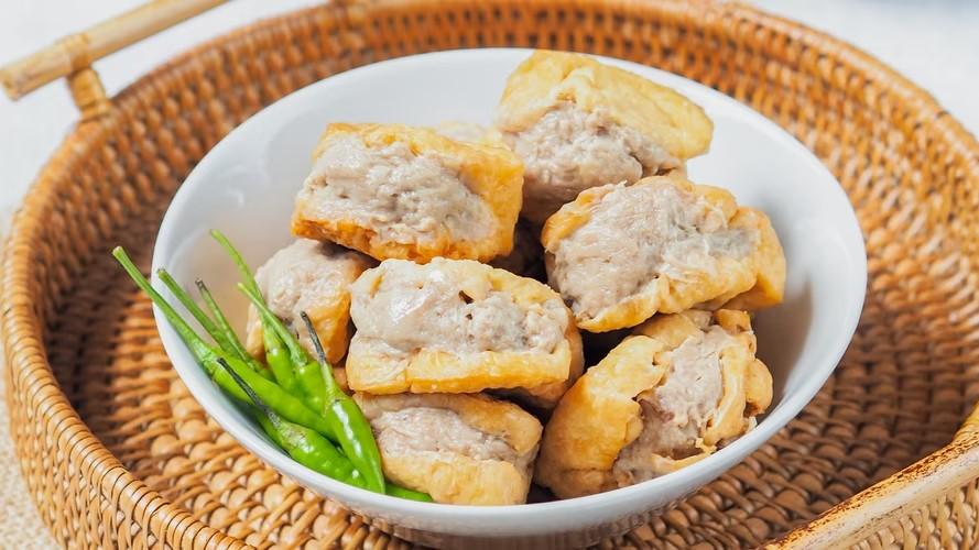 hero image for travel ideas detail