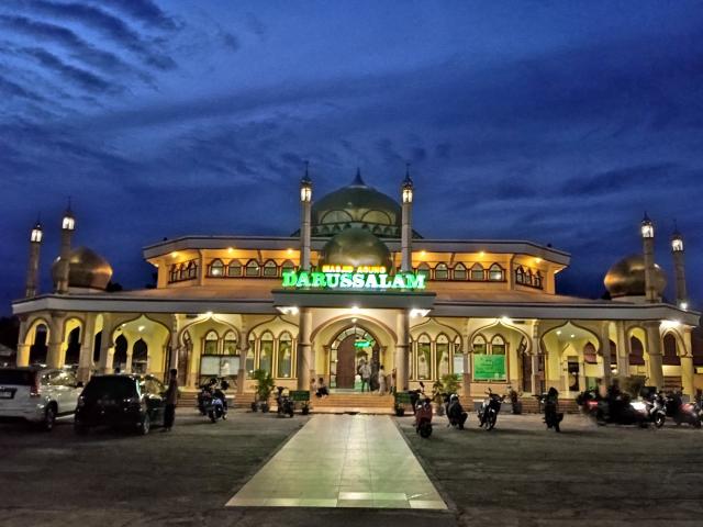 Masjid Agung Dasussalam Manggar