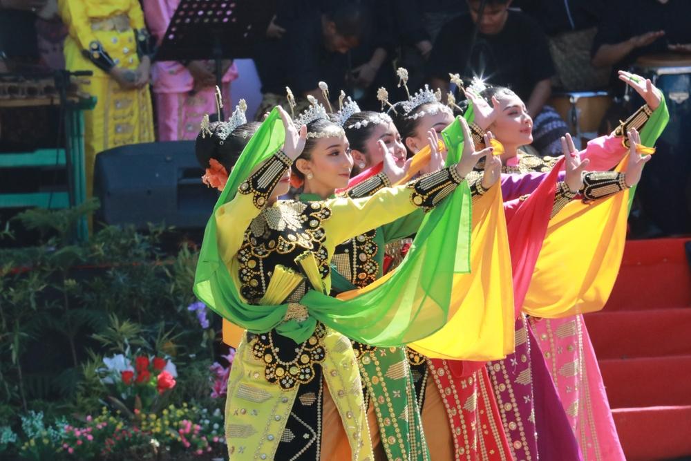 hero image for travel ideas detail