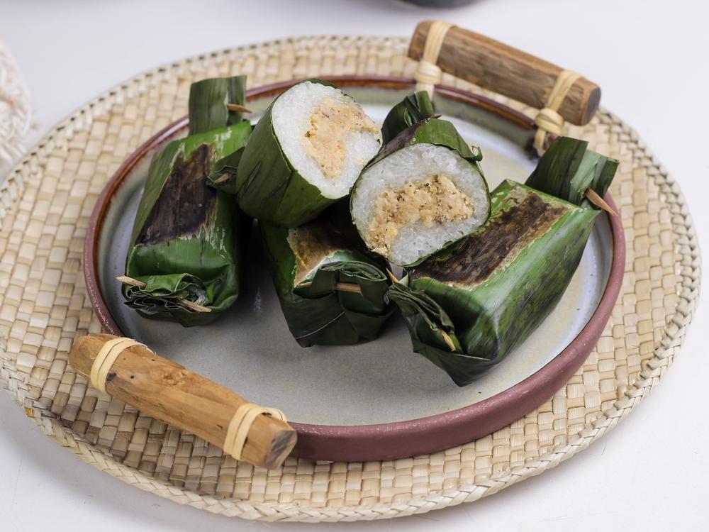 Gogos Kambu, Lemper Bakar Khas Sulawesi yang Menggoda