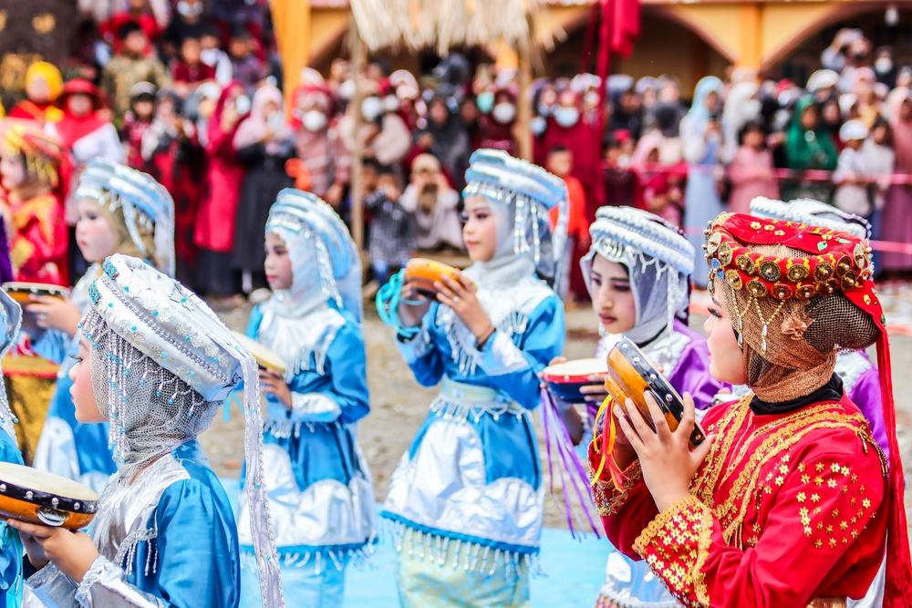 Tari Rangguk yang Penuh Gerakan Semangat dan Semarak