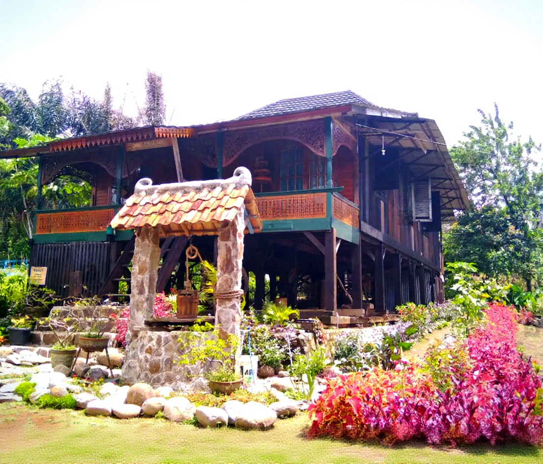 hero image for travel ideas detail