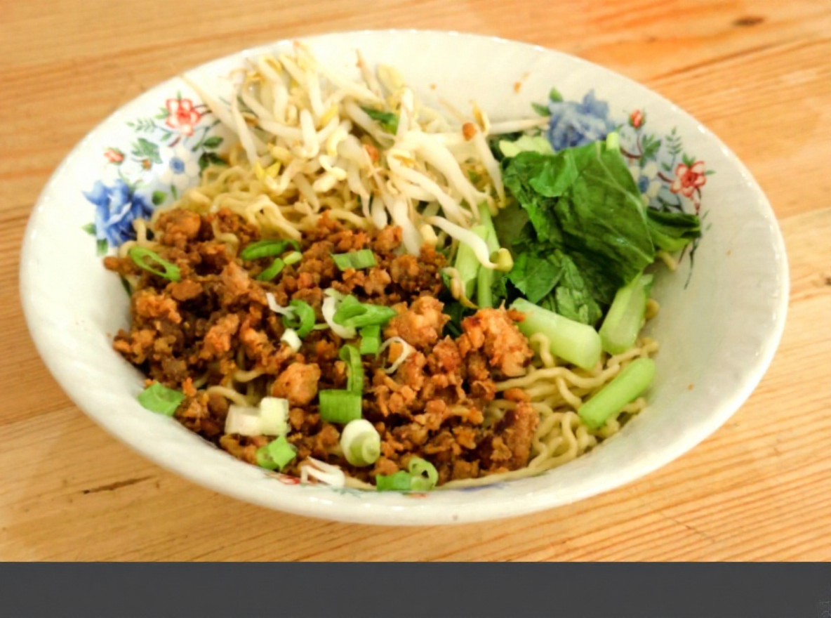 hero image for travel ideas detail