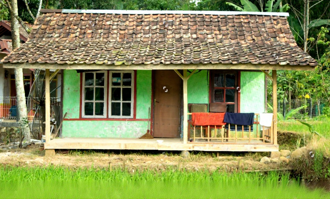 hero image for travel ideas detail