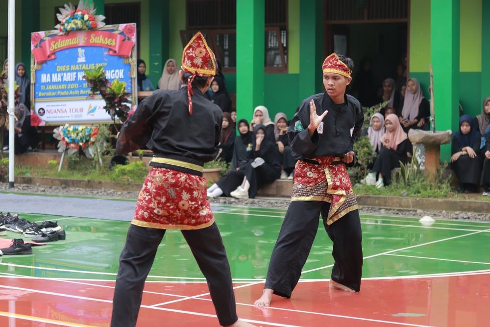 Pencak Silat Menyatukan Gerakan dengan Nilai Hidup Mendalam