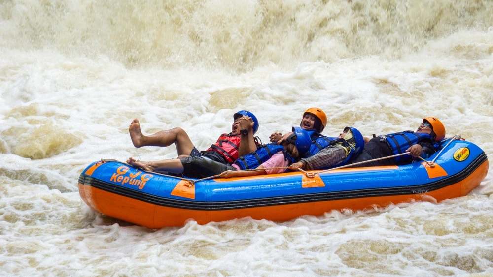 Rekomendasi Wisata di Kediri yang Lagi Hits untuk Liburan
