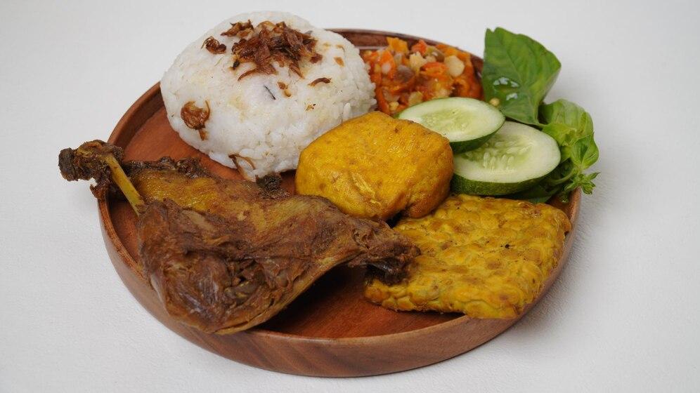 hero image for travel ideas detail