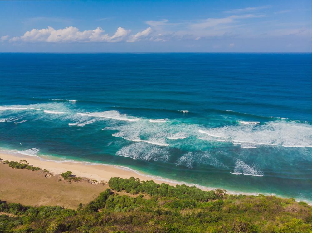 Bangko Bangko: Surga Wisata Pantai di NTB