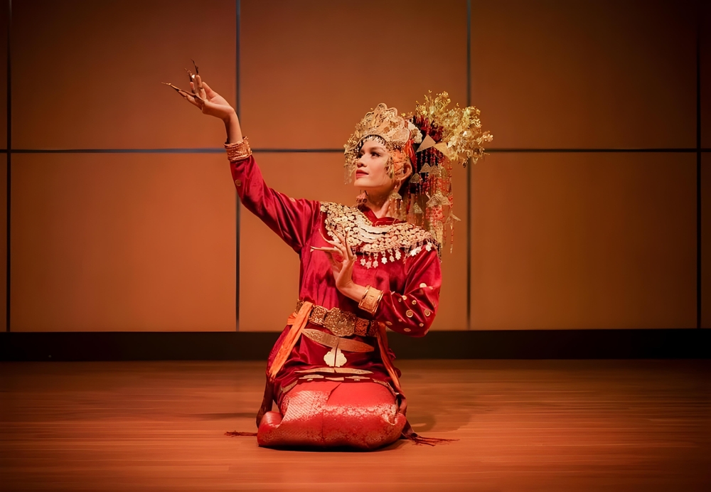 hero image for travel ideas detail