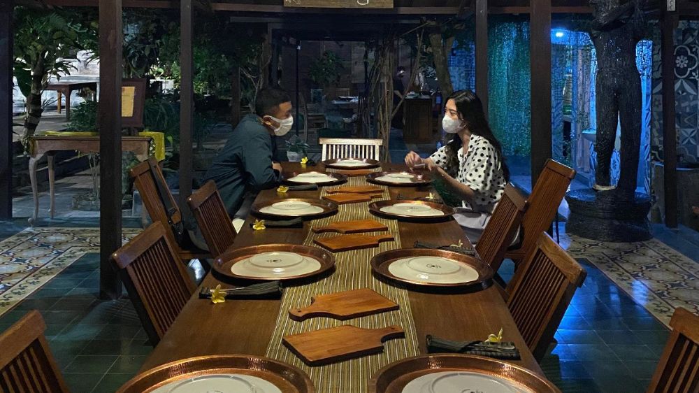 hero image for travel ideas detail