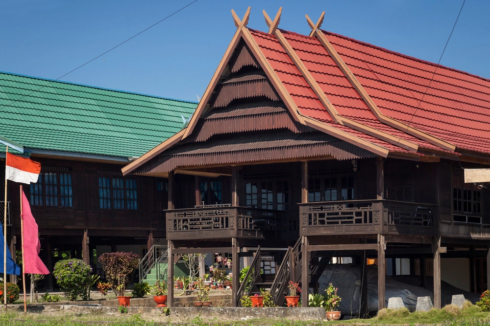 Rumah Adat Bugis: Filosofi, Makna, dan Cerminan Kehidupan Masyarakat Sulawesi