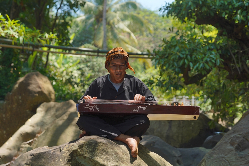 hero image for travel ideas detail