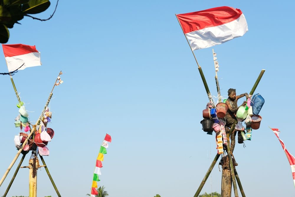 hero image for travel ideas detail