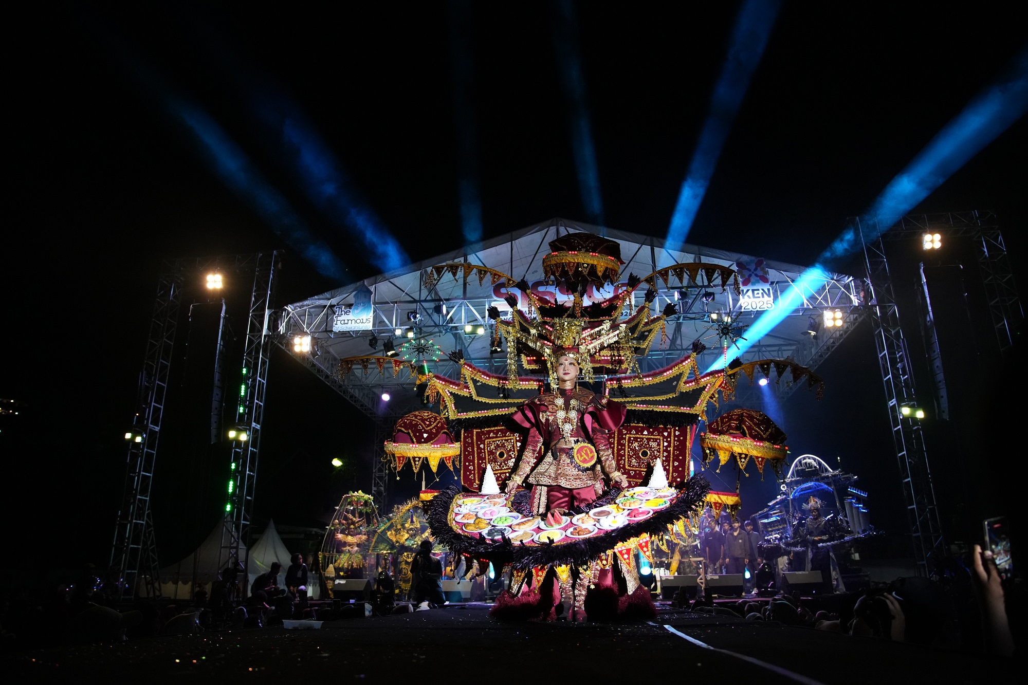 Sawahlunto International Songket Silungkang Carnival