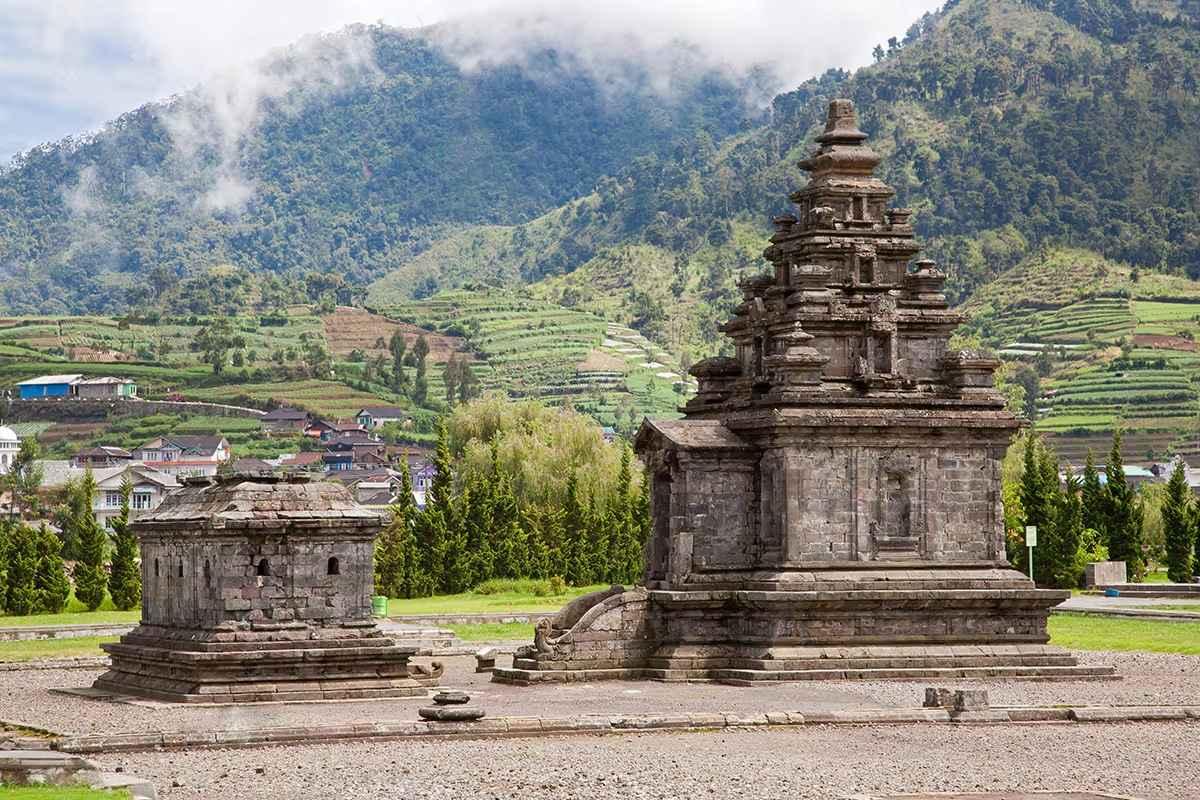 hero image for travel ideas detail