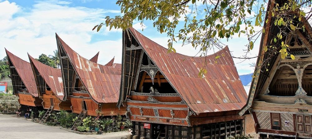 hero image for travel ideas detail