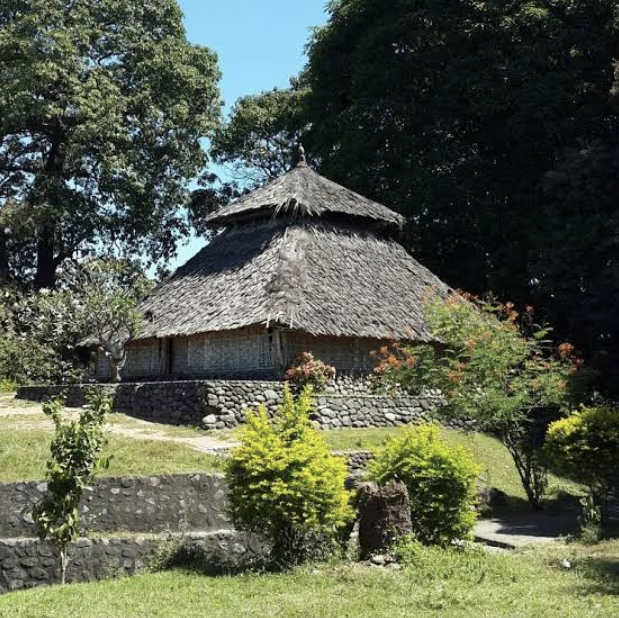 Masjid Kuno Bayan Baleq