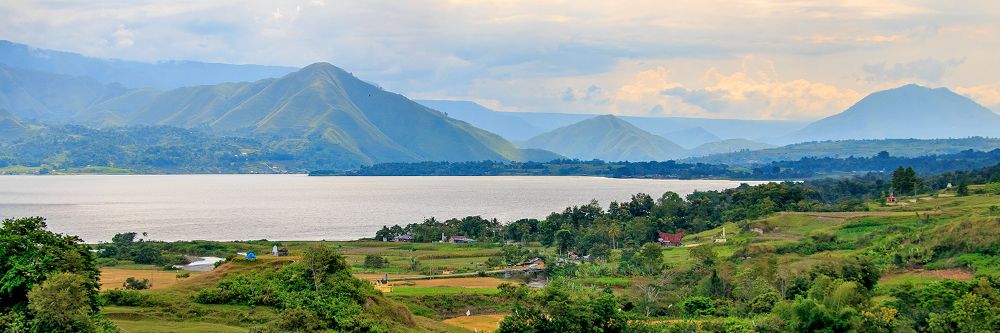 hero image for travel ideas detail