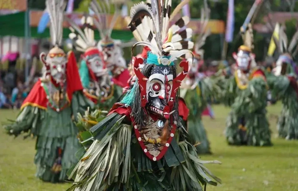 Festival Lom Plai 2026: Syukuran Panen Masyarakat Dayak